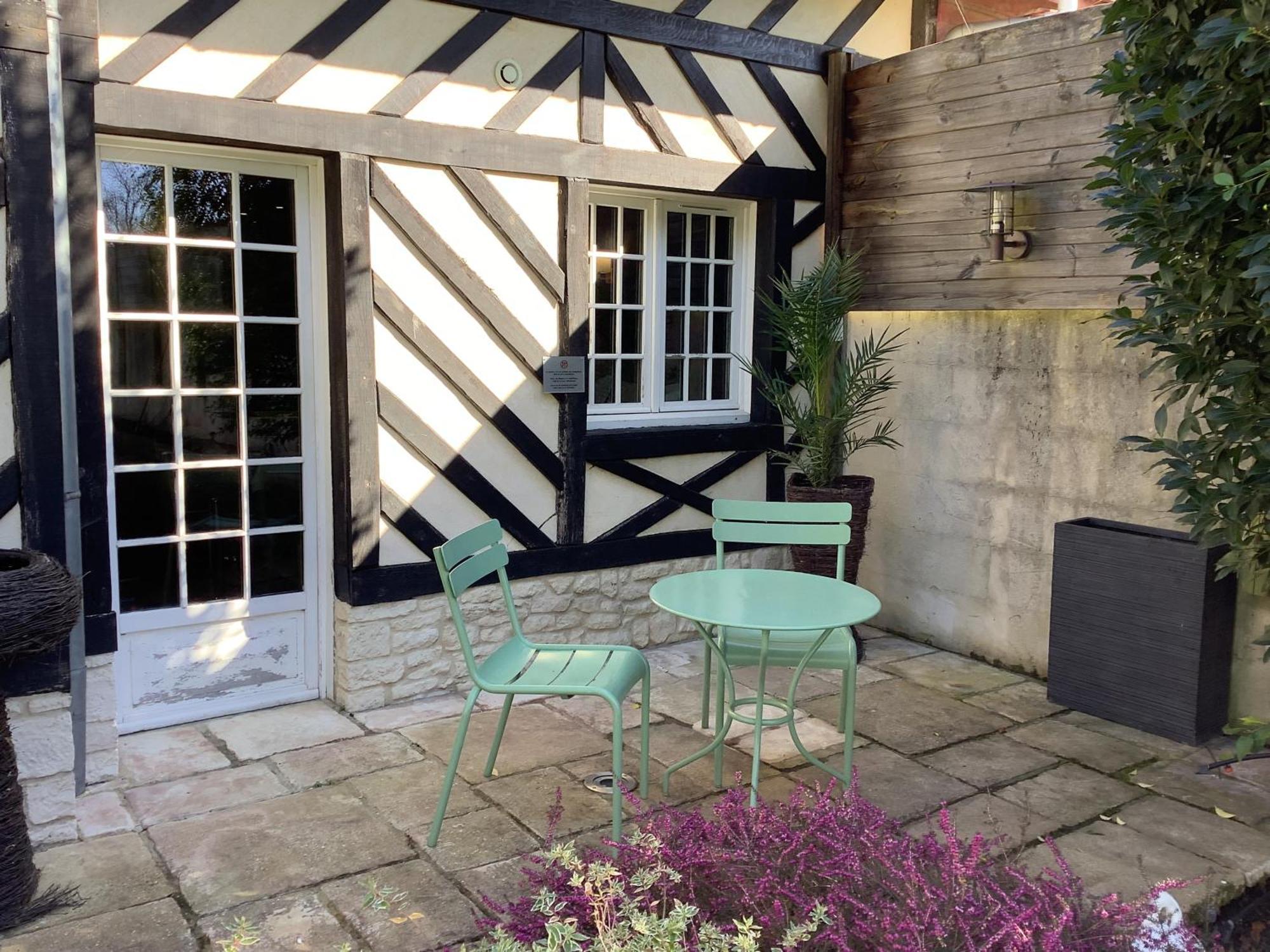 Bed and Breakfast Manoir De La Croix-Sonnet Trouville-sur-Mer Pokoj fotografie